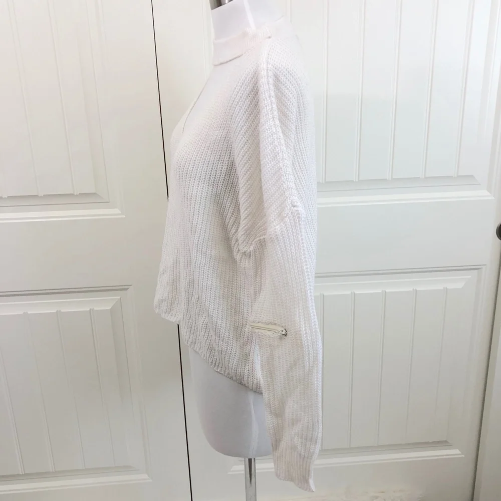 No Comment NY LA Cream Ribbed Choker Sweater NWT M